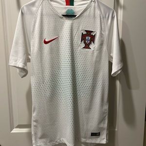 Men’s Portugal soccer jersey - small - Nike